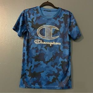 Champion Boys Blue Camouflage Short Sleeve Tee Size XL (18/20)